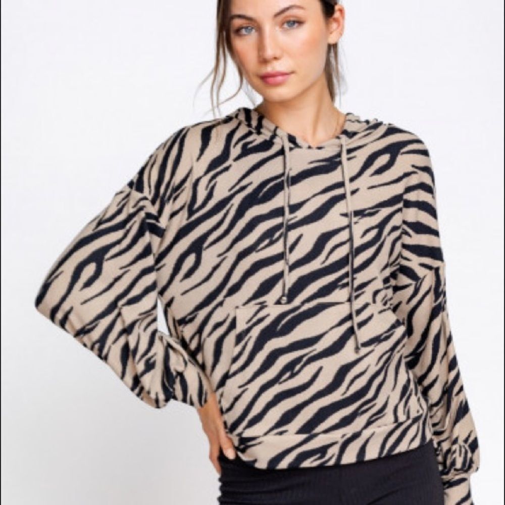 Zebra Hoodie - Picture 5 of 6